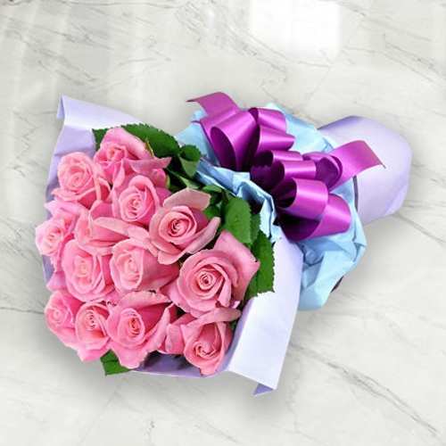 Elegant Pink Rose Bouquet