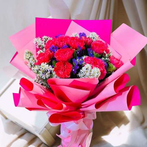 10 Carnation Bouquet