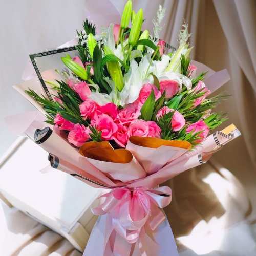 Pink Rose And Lily