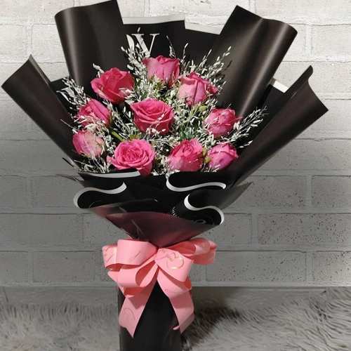 10 Pink Rose Bouquet