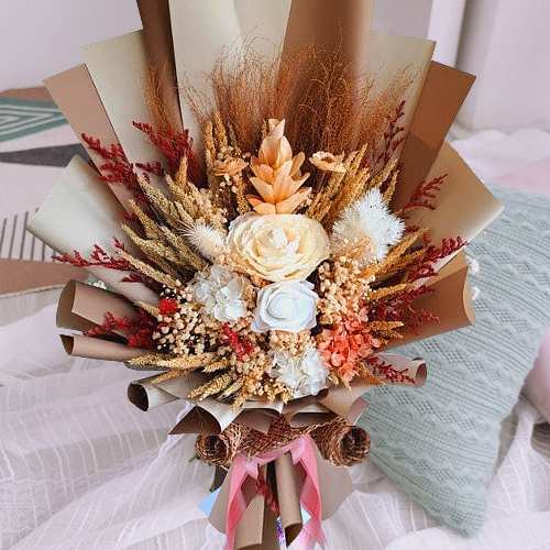 Soft Neutrals Dried Floral Bouquet